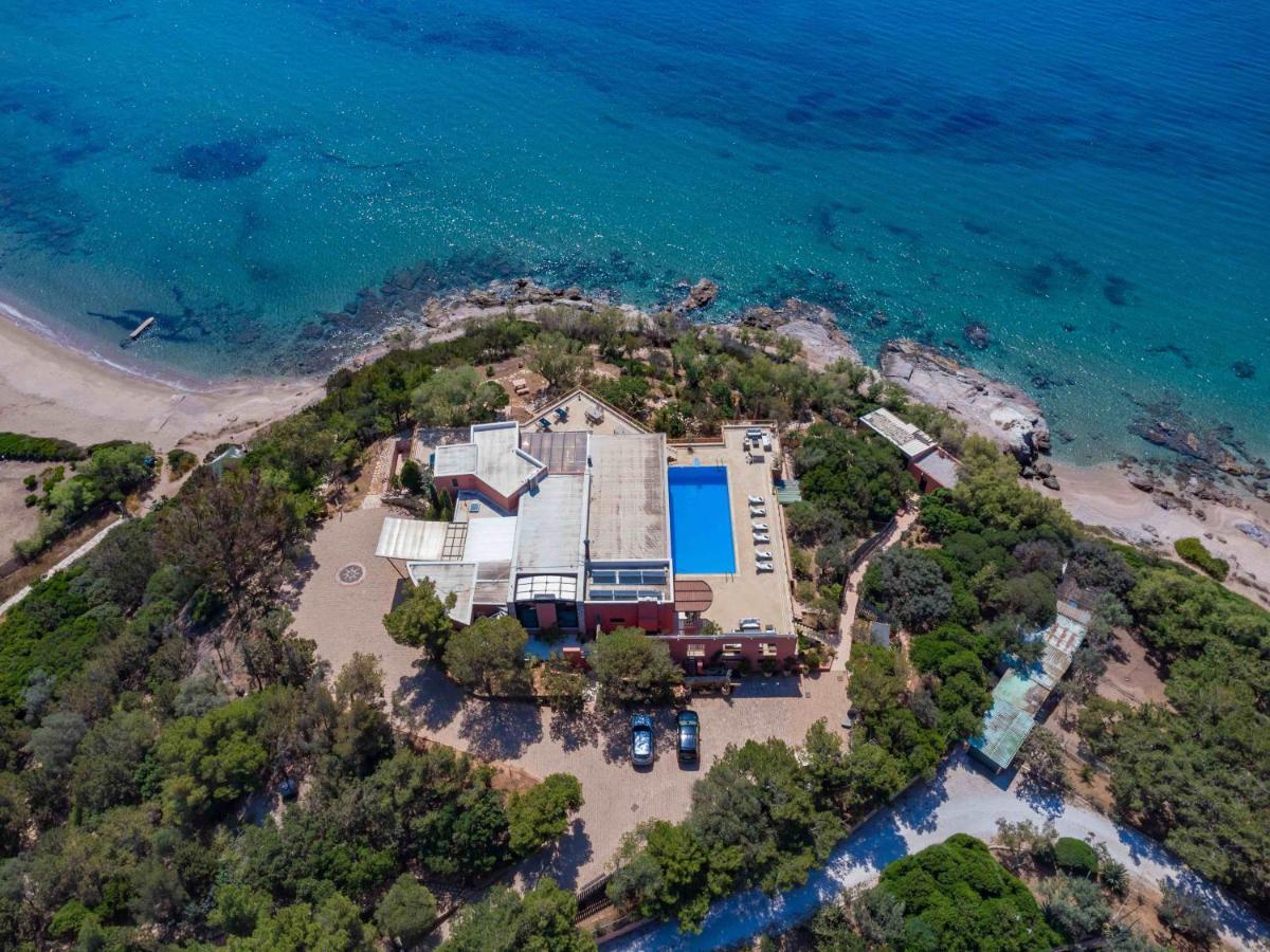 Black Diamond Beachfront Pool Villa Pasithea In Sounio, Athens Sunion Exteriör bild