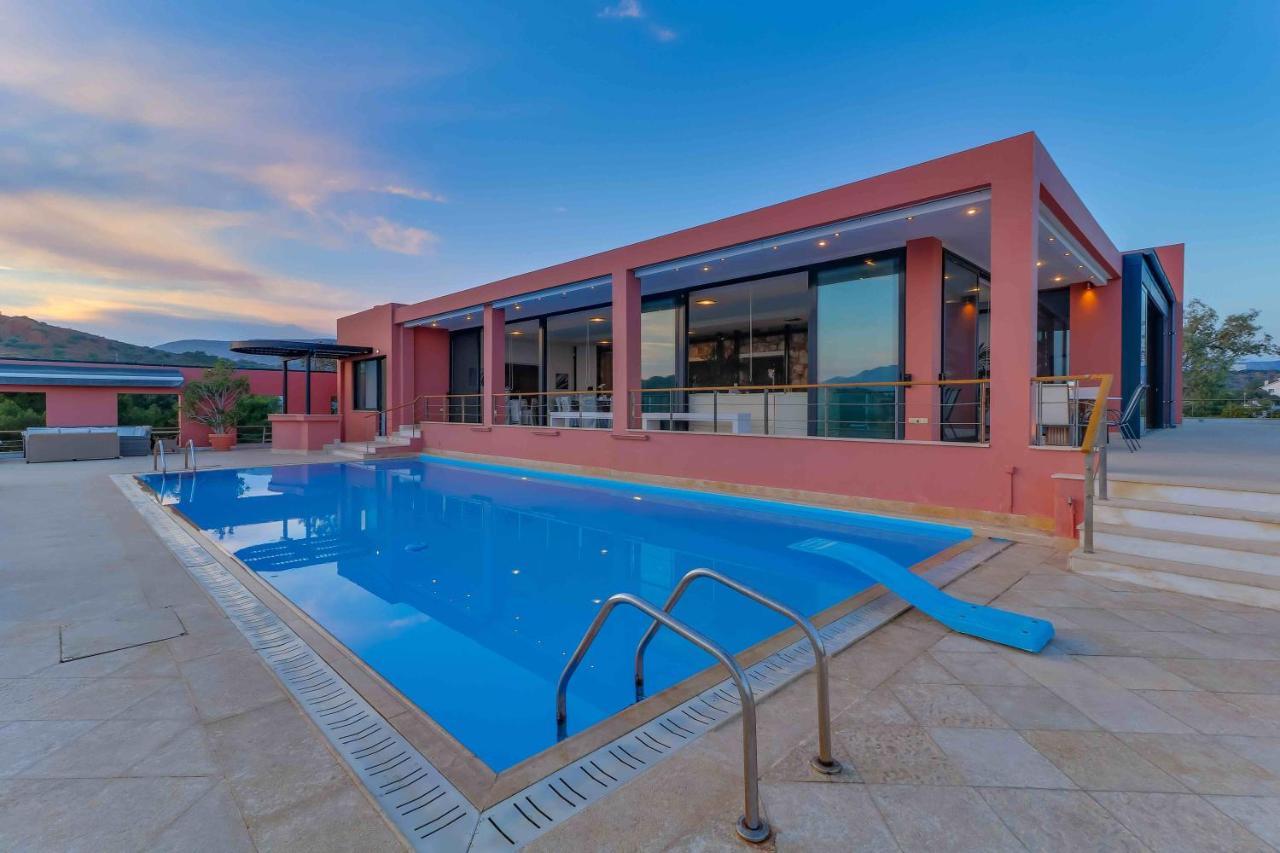 Black Diamond Beachfront Pool Villa Pasithea In Sounio, Athens Sunion Exteriör bild