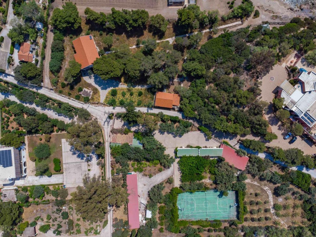 Black Diamond Beachfront Pool Villa Pasithea In Sounio, Athens Sunion Exteriör bild