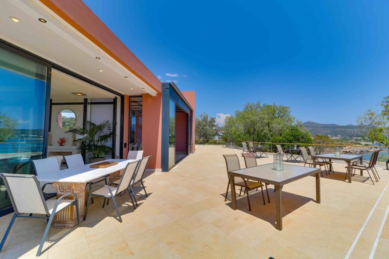 Black Diamond Beachfront Pool Villa Pasithea In Sounio, Athens Sunion Exteriör bild